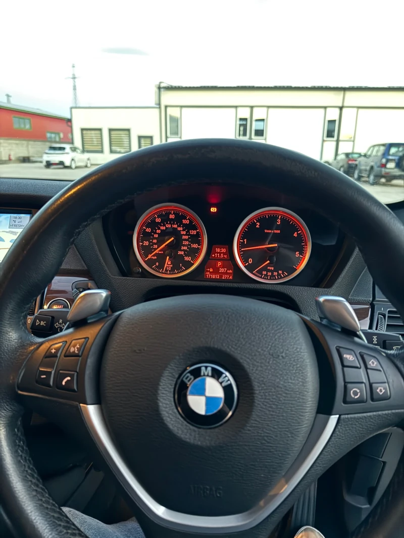 BMW X6, снимка 17 - Автомобили и джипове - 52180321