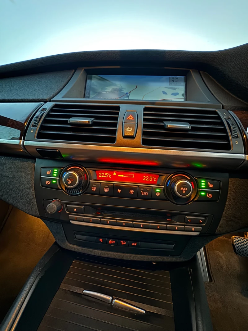 BMW X6, снимка 12 - Автомобили и джипове - 52180321