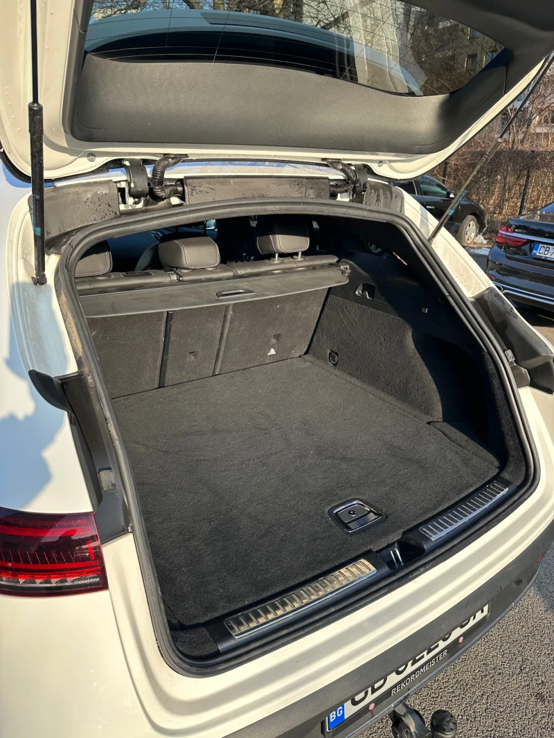 Mercedes-Benz EQC, снимка 13 - Автомобили и джипове - 52397757