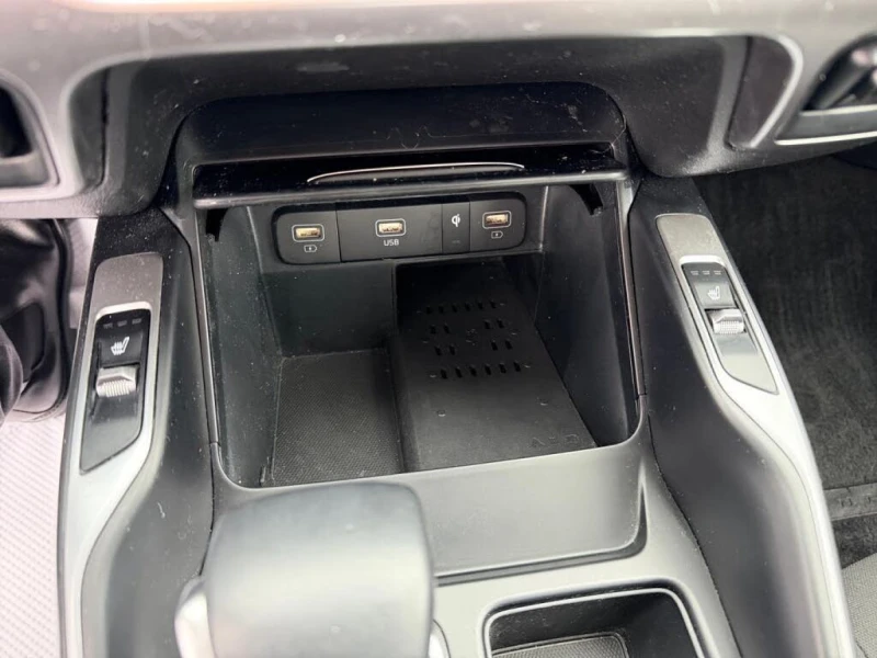 Kia Sorento X-Line* AWD* АвтоКредит* (ЦЕНА ДО БГ)* , снимка 11 - Автомобили и джипове - 53342067