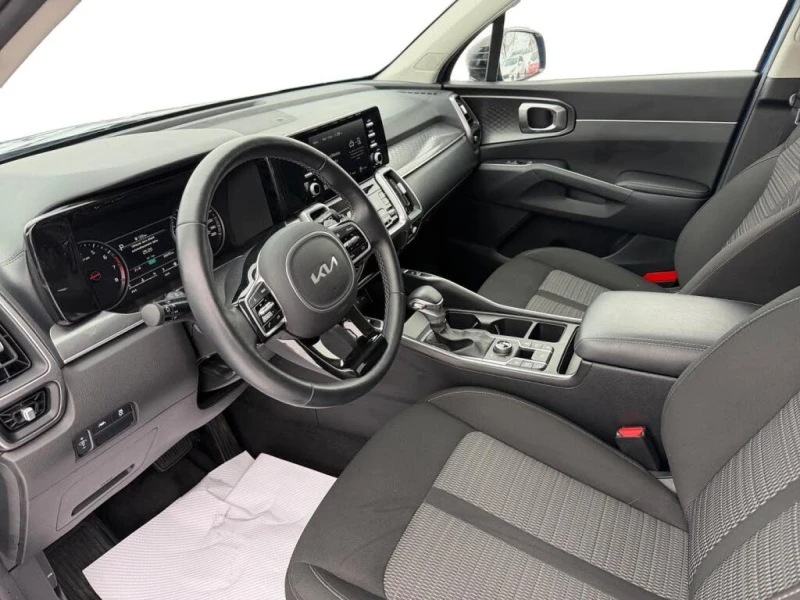 Kia Sorento X-Line* AWD* АвтоКредит* (ЦЕНА ДО БГ)* , снимка 6 - Автомобили и джипове - 53342067