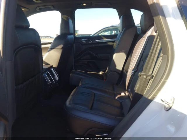 Porsche Cayenne ПОДГРЕВ* КАМЕРА* КЕЙЛЕС* LANE* ASSIST - изображение 8