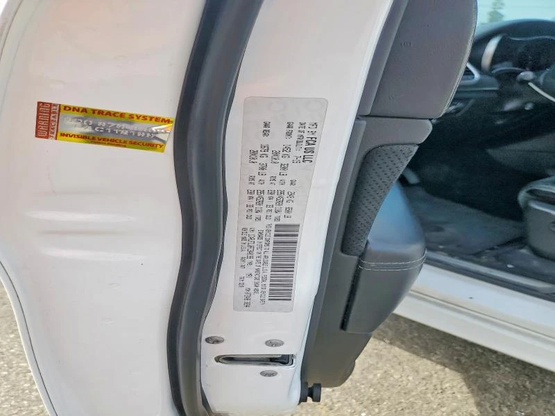 Jeep Grand cherokee SRT8* 6.4L V8 470HP* Кожа* ПАНО* CARFAX, снимка 13 - Автомобили и джипове - 53966135