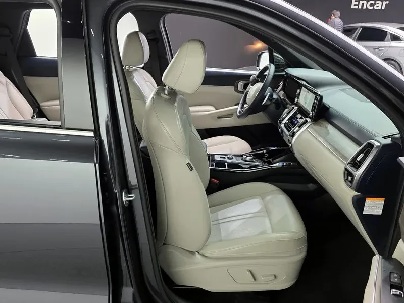 Kia Sorento 1.6 4Wd Prestige Choice - САМО 30% АВАНС!, снимка 12 - Автомобили и джипове - 55474588