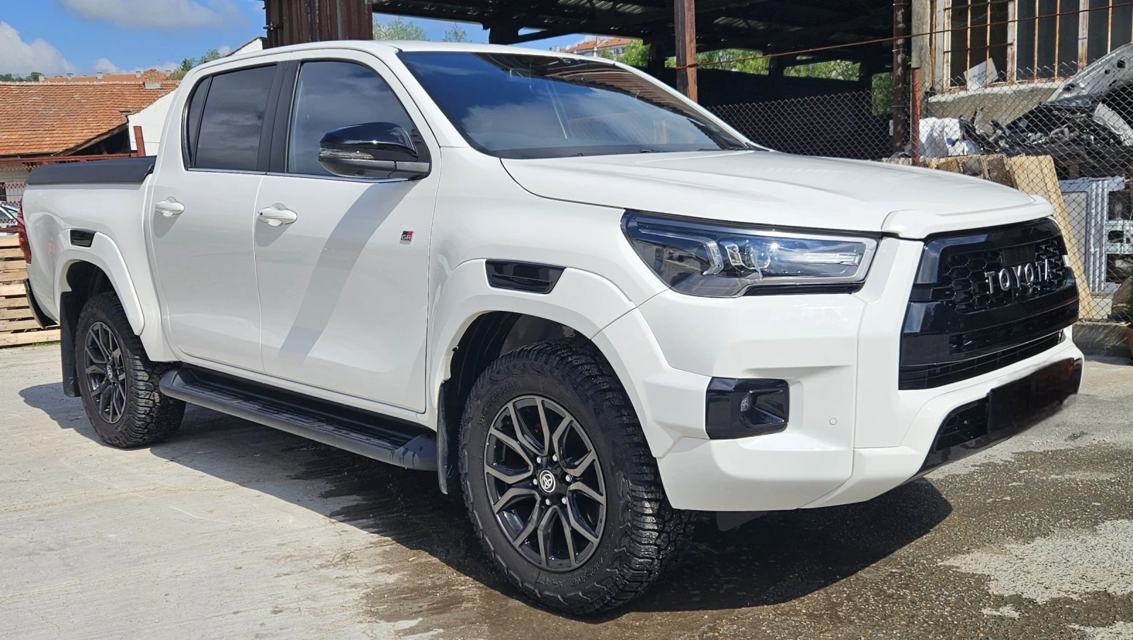 Toyota Hilux GR 2.4d, снимка 1
