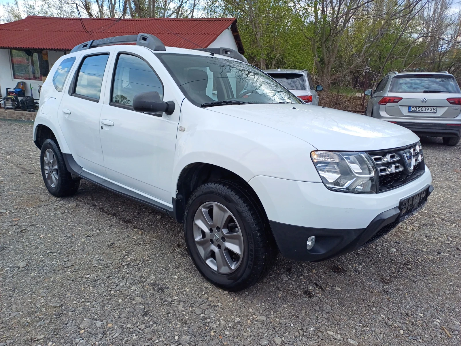 Dacia Duster 1.6 i GPL - изображение 3