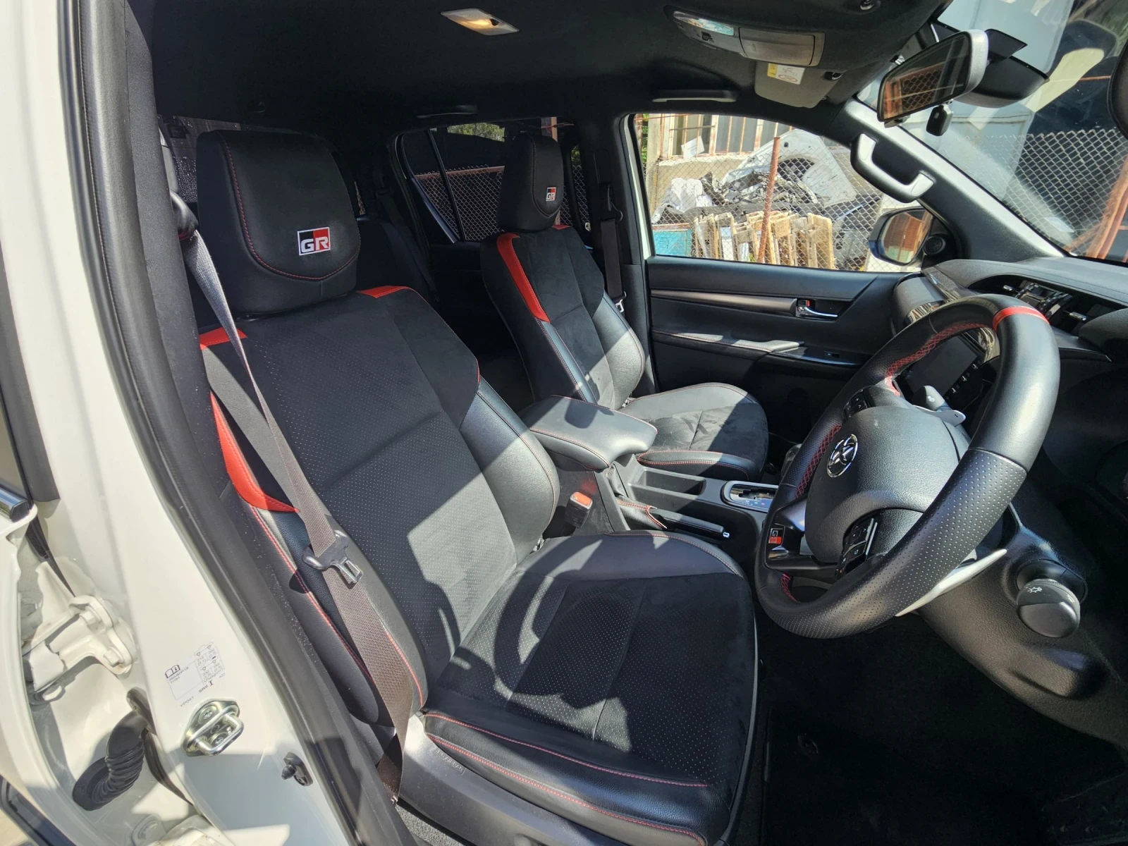Toyota Hilux GR 2.4d | Mobile.bg — изображение 11