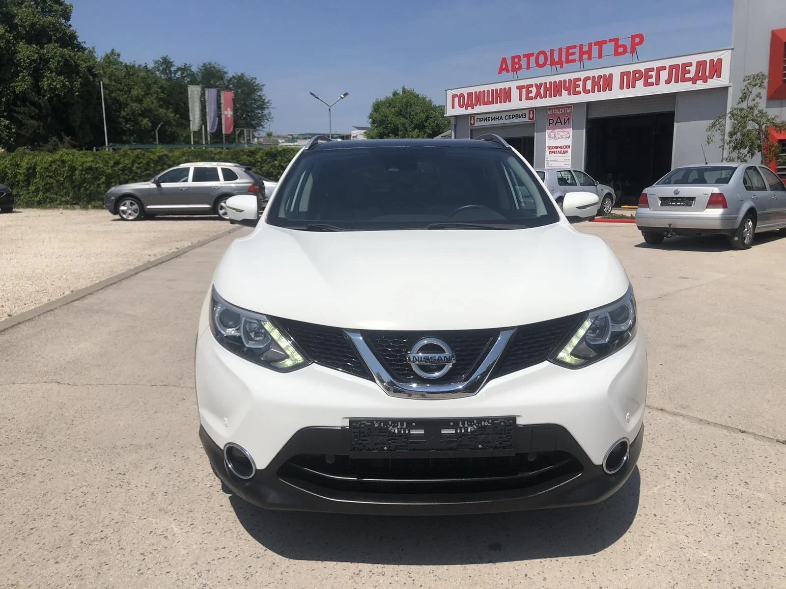 Nissan Qashqai PANORAMA  KAMERA 360 - изображение 3