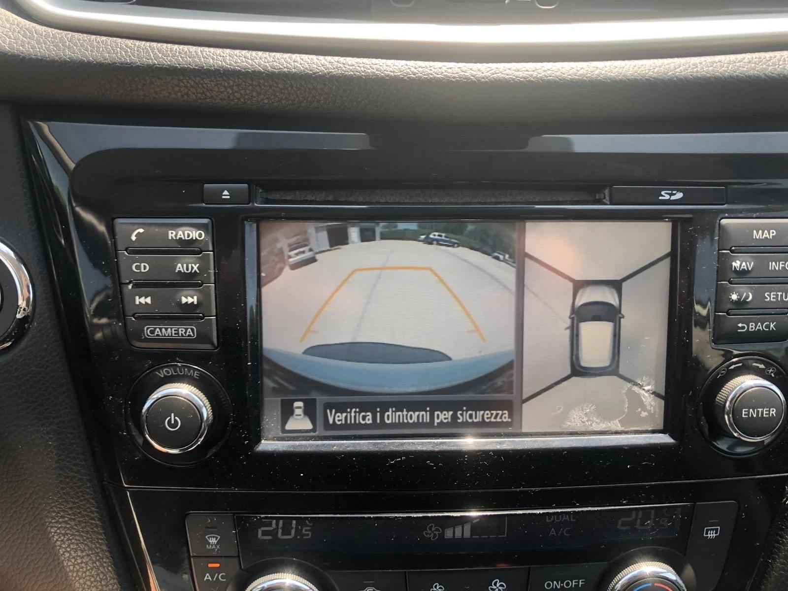 Nissan Qashqai PANORAMA  KAMERA 360 - изображение 9