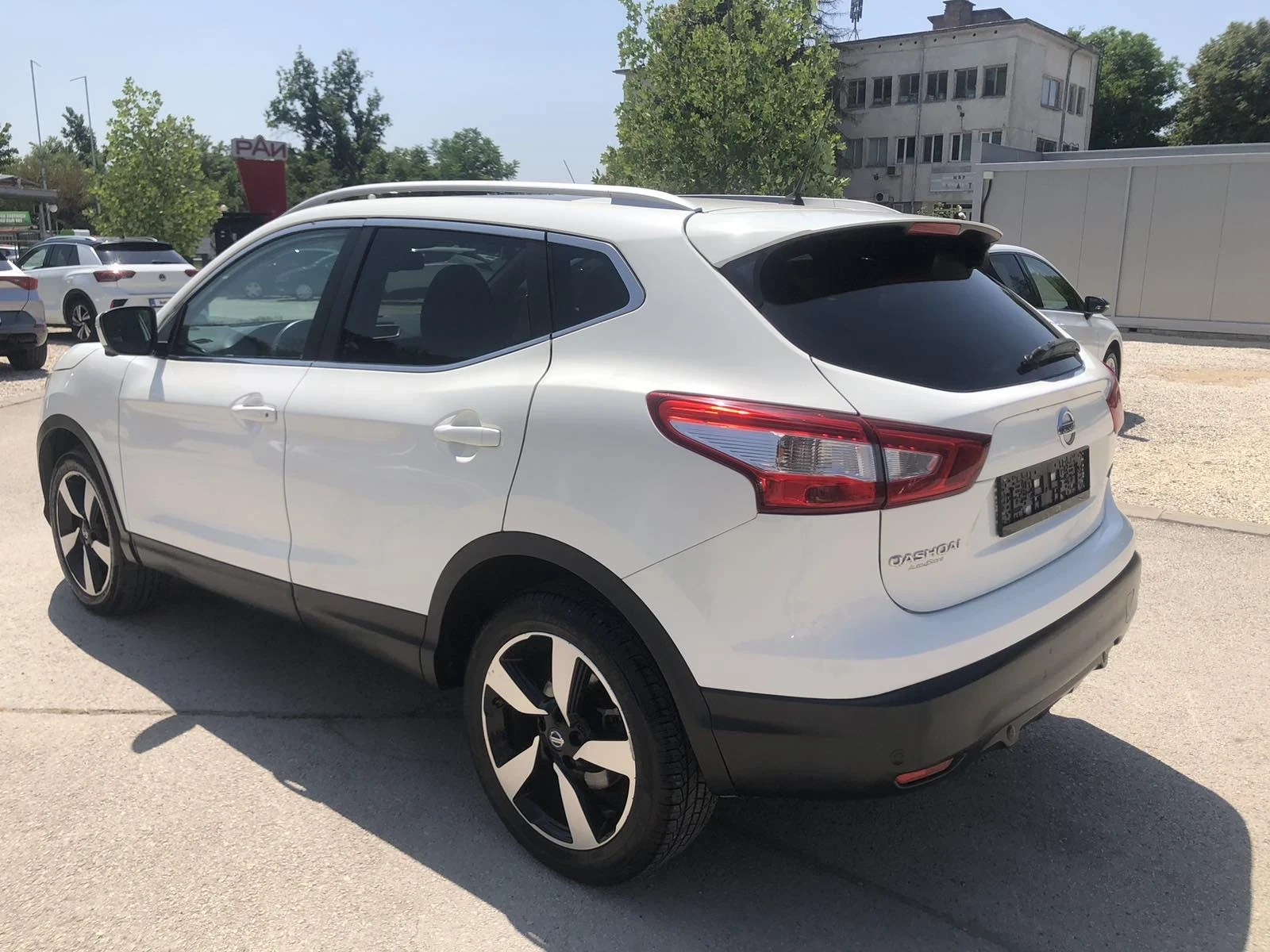 Nissan Qashqai PANORAMA  KAMERA 360 - изображение 6