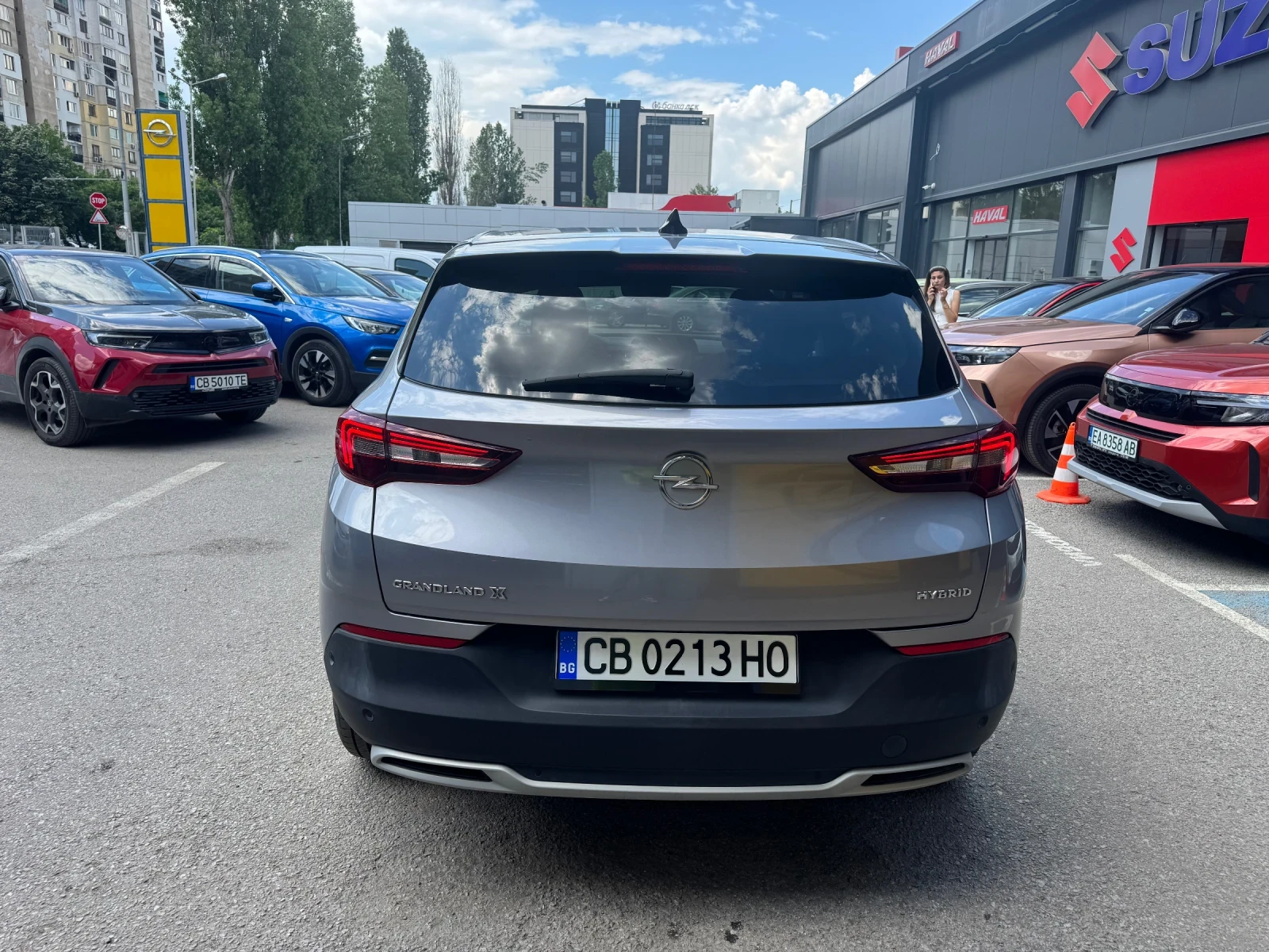 Opel Grandland X Plug-in HYBRID - изображение 6