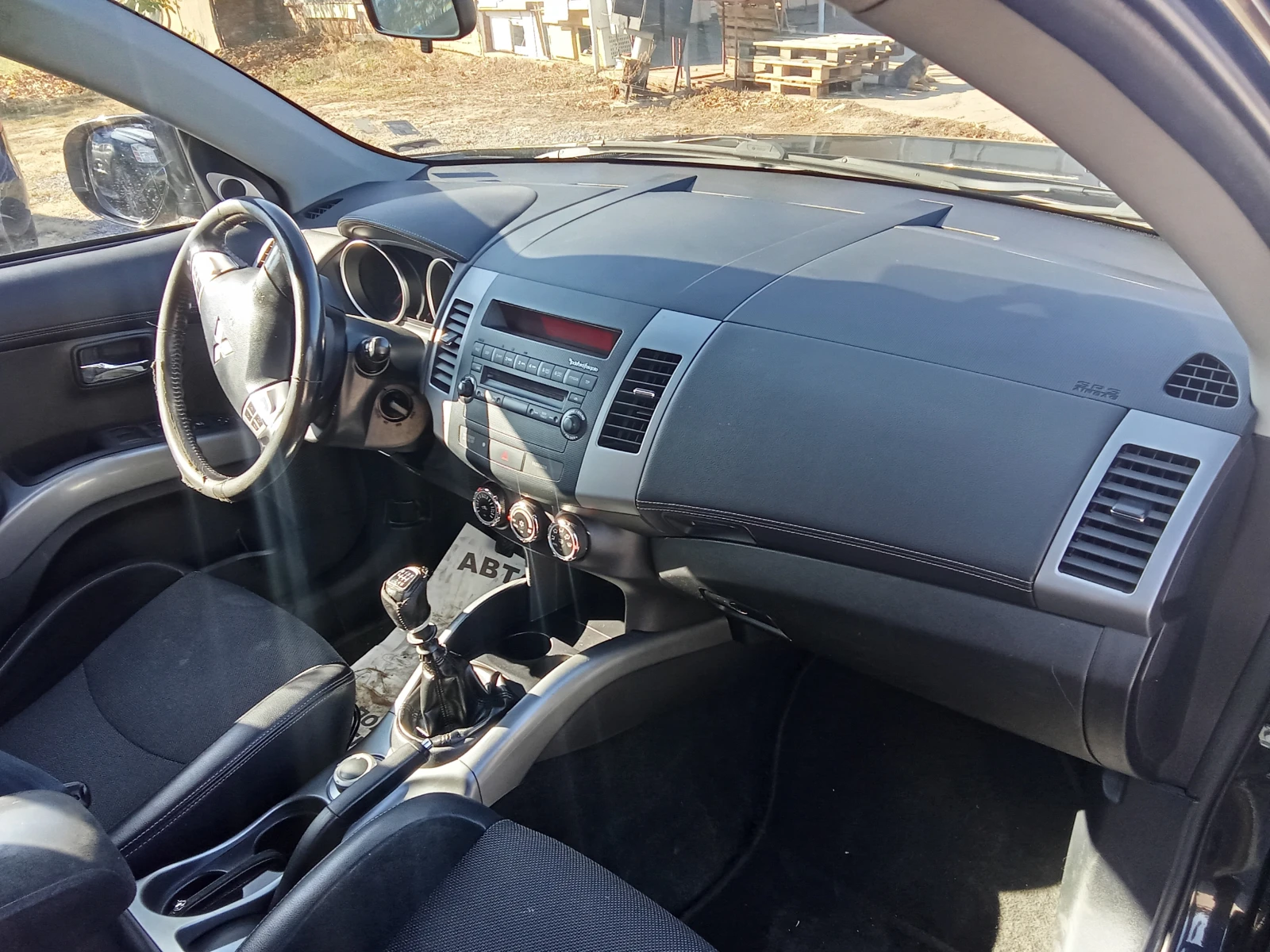 Mitsubishi Outlander 2, 2 DI-D - изображение 6