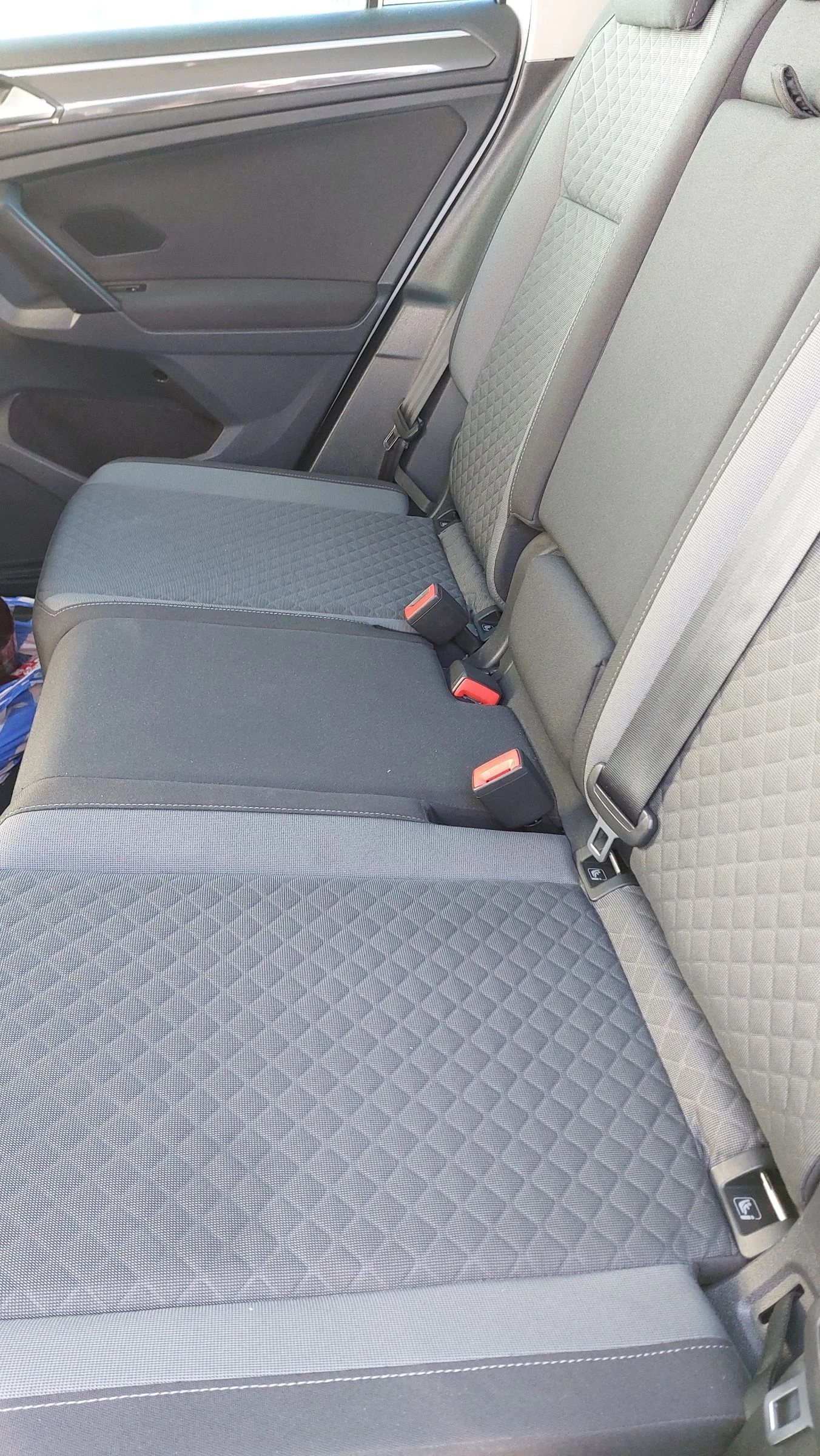 VW Tiguan 2000���.150���� | Mobile.bg � ����������� 10