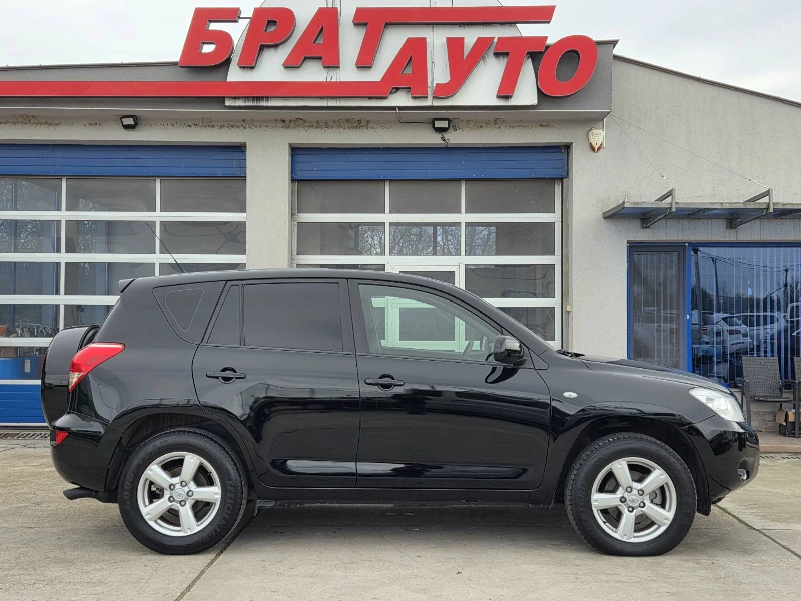Toyota Rav4 2.0БЕНЗИН/AUTOMATIC - изображение 5
