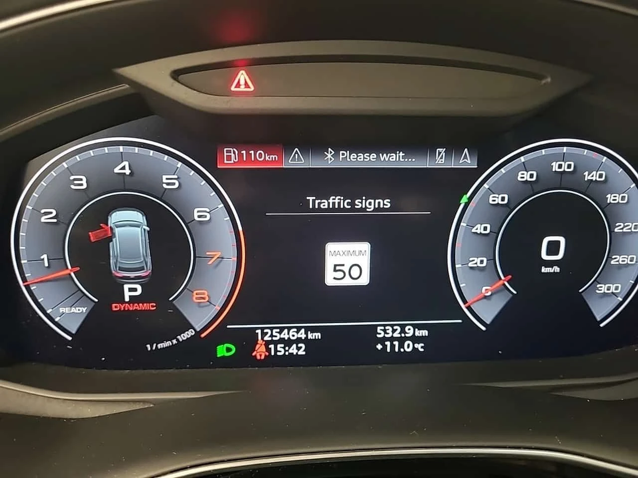 Audi Q8 TECHNIK/MATRIX/360/DISTRONIC/МАСАЖИ/B&O, снимка 9 - Автомобили и джипове - 54046515