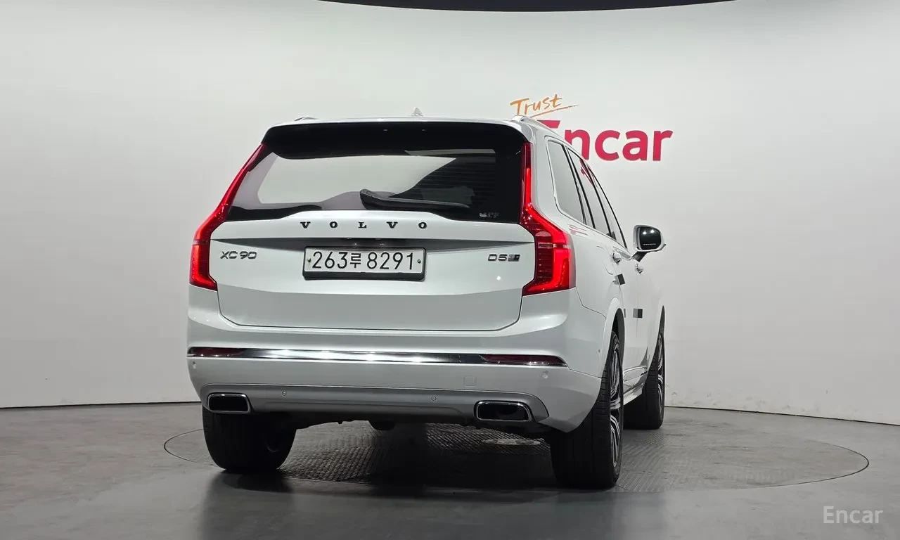 Volvo Xc90 Bowers & Wilkins* Head-Up* Pilot Assist, снимка 4 - Автомобили и джипове - 54799012