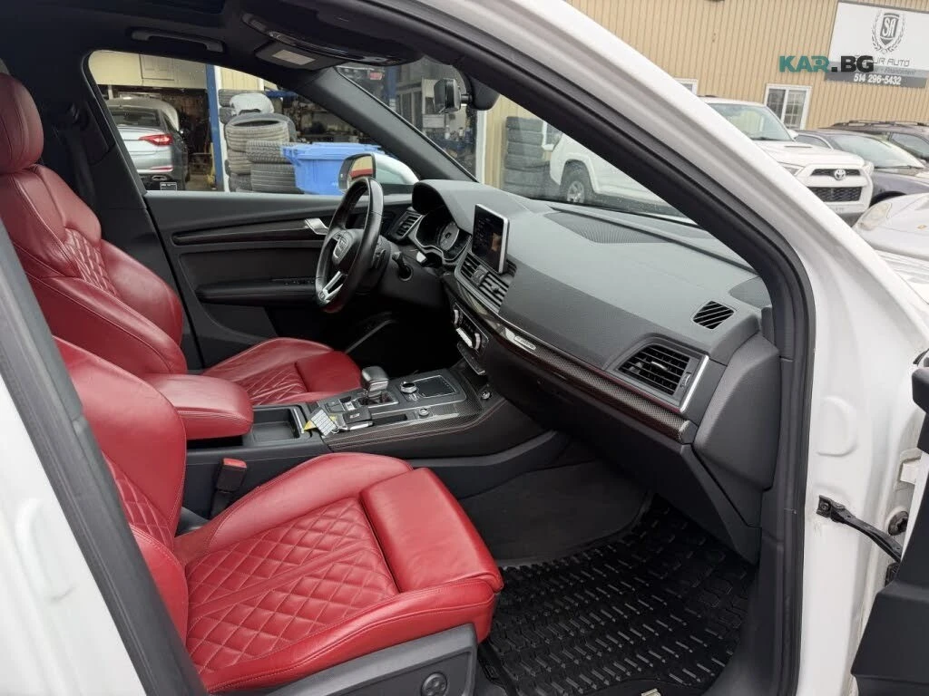 Audi SQ5 PROGRESIV * EXCLUSIVE * АвтоКредит * (ЦЕНА ДО БГ), снимка 14 - Автомобили и джипове - 54897319