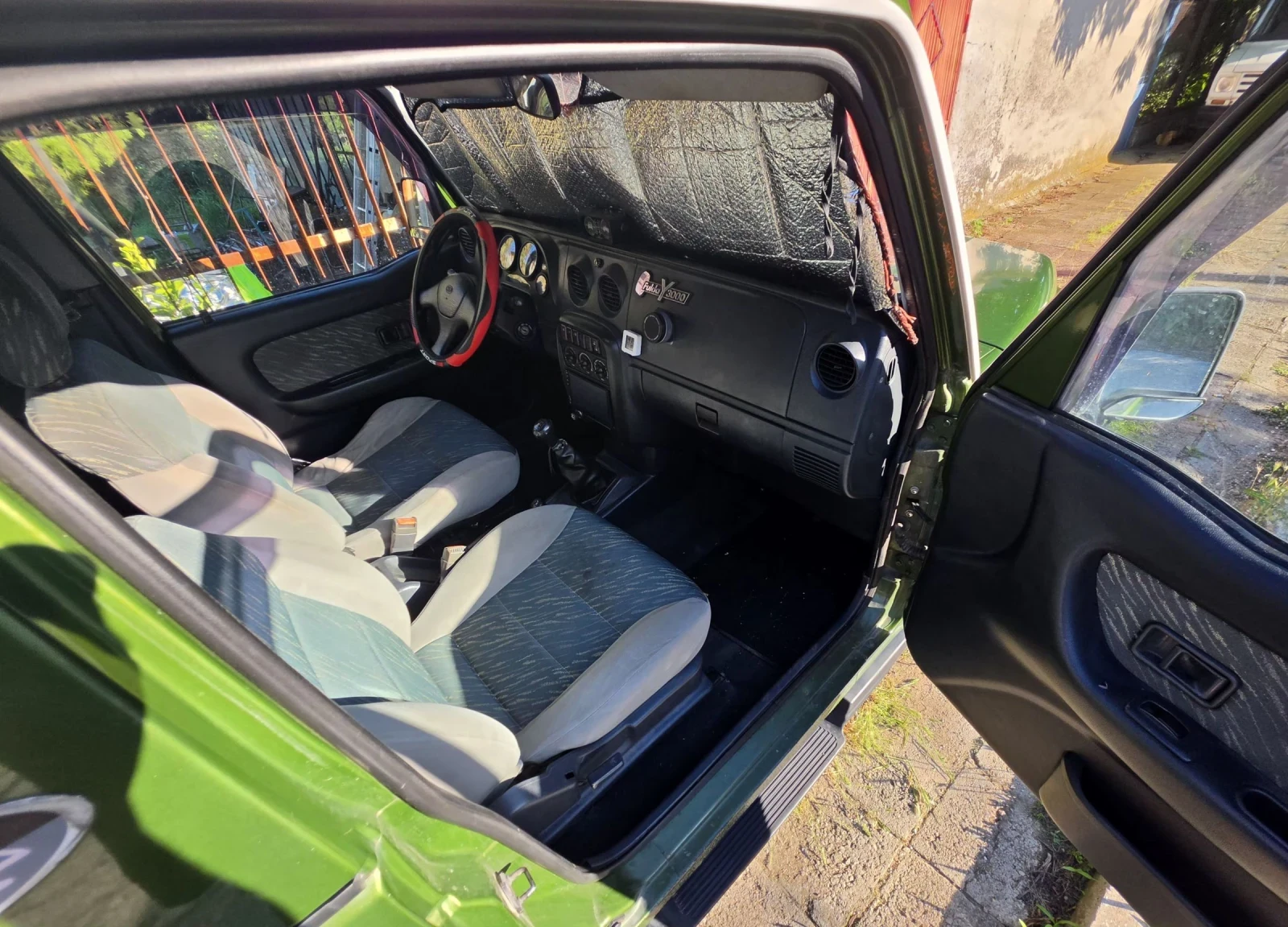 Kia Retona 2.0 TD, снимка 8 - Автомобили и джипове - 54917681