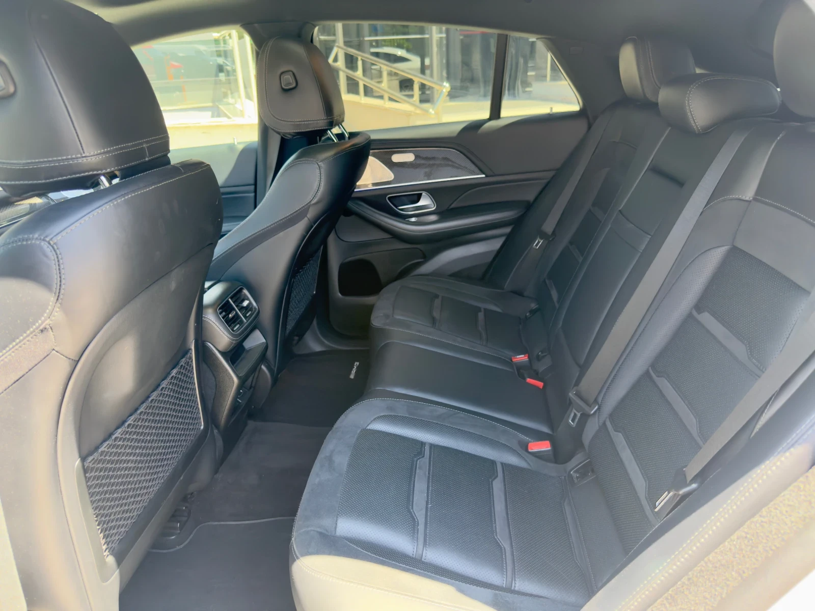 Mercedes-Benz GLE 53 4MATIC Coupe , снимка 10 - Автомобили и джипове - 55299964