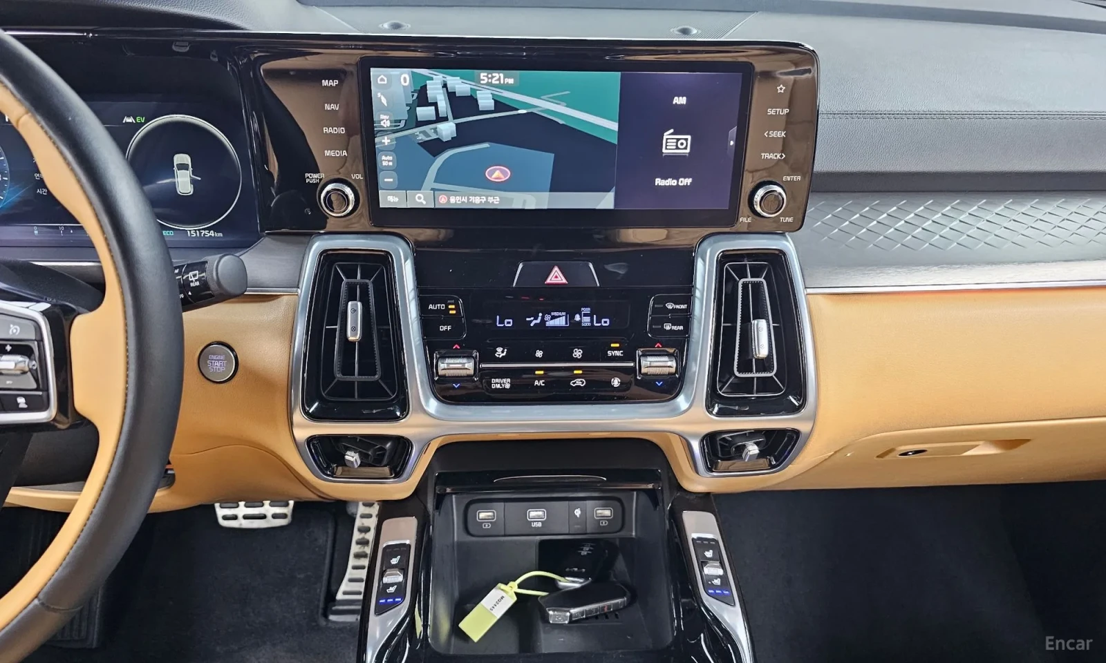 Kia Sorento 1.6 Hybrid\4x4\Дигитално табло\ Топ цена, снимка 13 - Автомобили и джипове - 55584808
