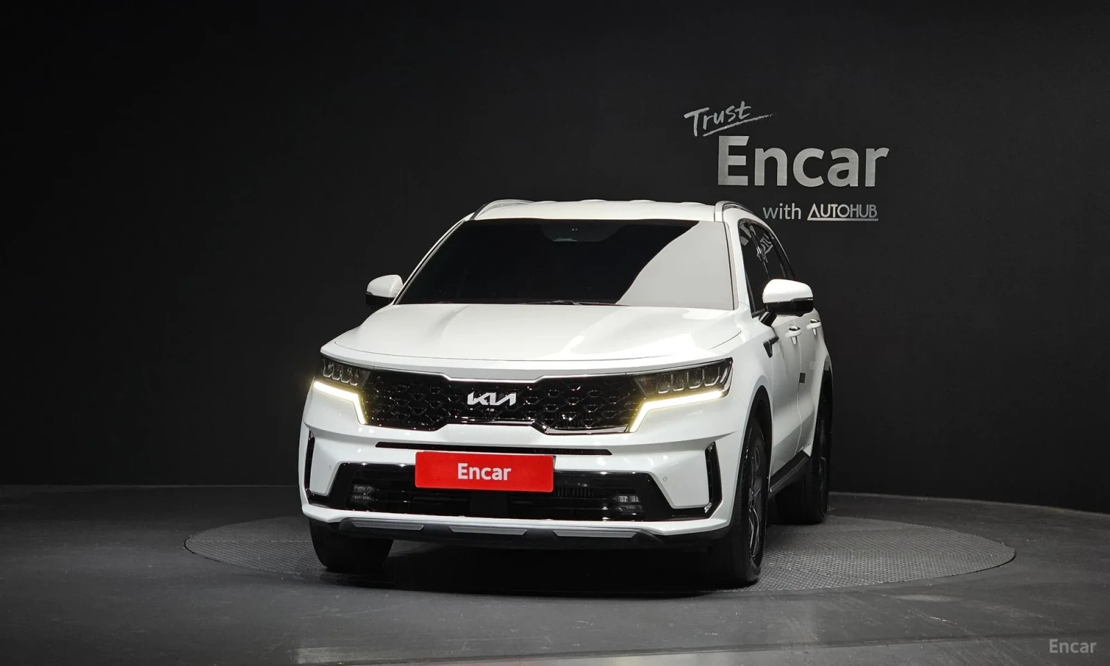 Kia Sorento 1.6 Hybrid\4x4\Дигитално табло\ Топ цена, снимка 3 - Автомобили и джипове - 55584808