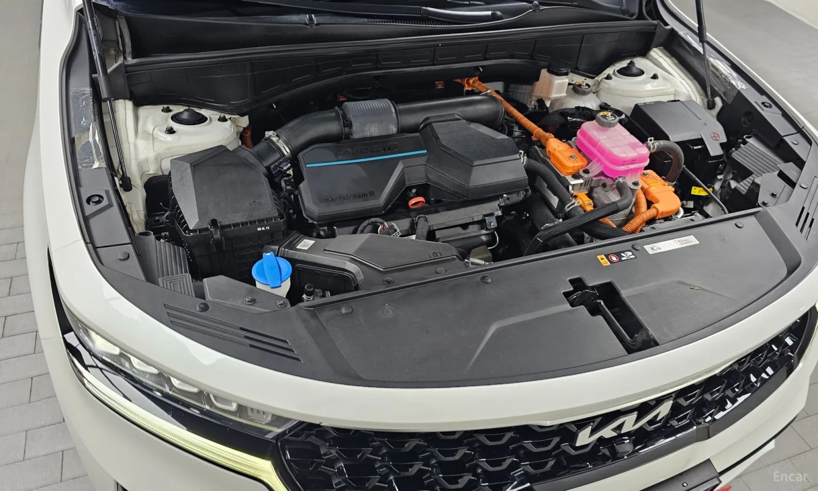 Kia Sorento 1.6 Hybrid\4x4\Дигитално табло\ Топ цена, снимка 6 - Автомобили и джипове - 55584808