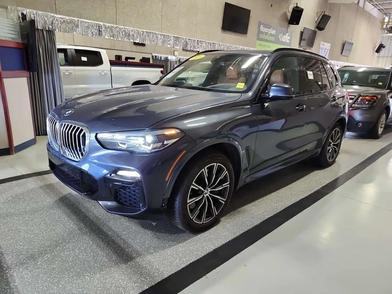 BMW X5 * XDRIVE40I * CARFAX * M PACK * 2 КЛЮЧА * 