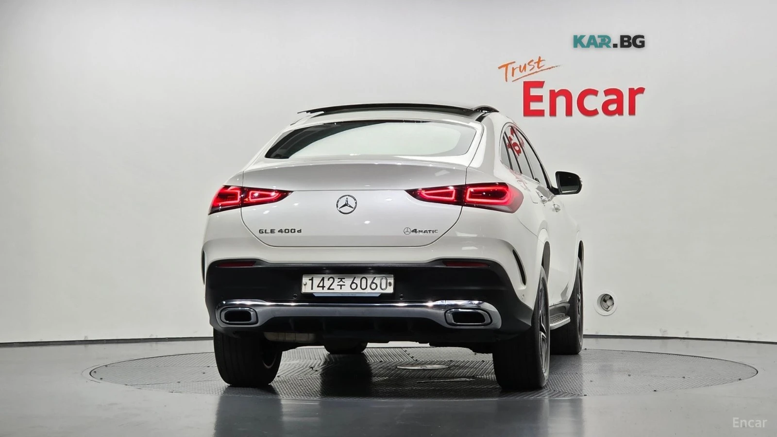 Mercedes-Benz GLE 400 AMG* ОБДУХВАНЕ* 360 КАМЕРА* BURMESTER* , снимка 4 - Автомобили и джипове - 56070711