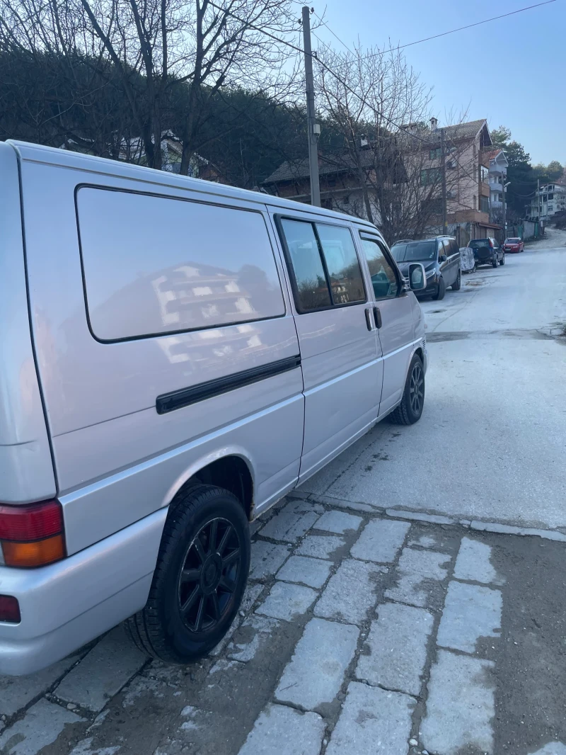 VW Caravelle, снимка 7 - Бусове и автобуси - 48561441