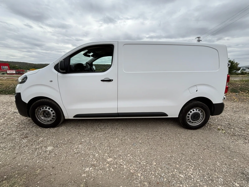 Opel Vivaro, снимка 4 - Бусове и автобуси - 51849638