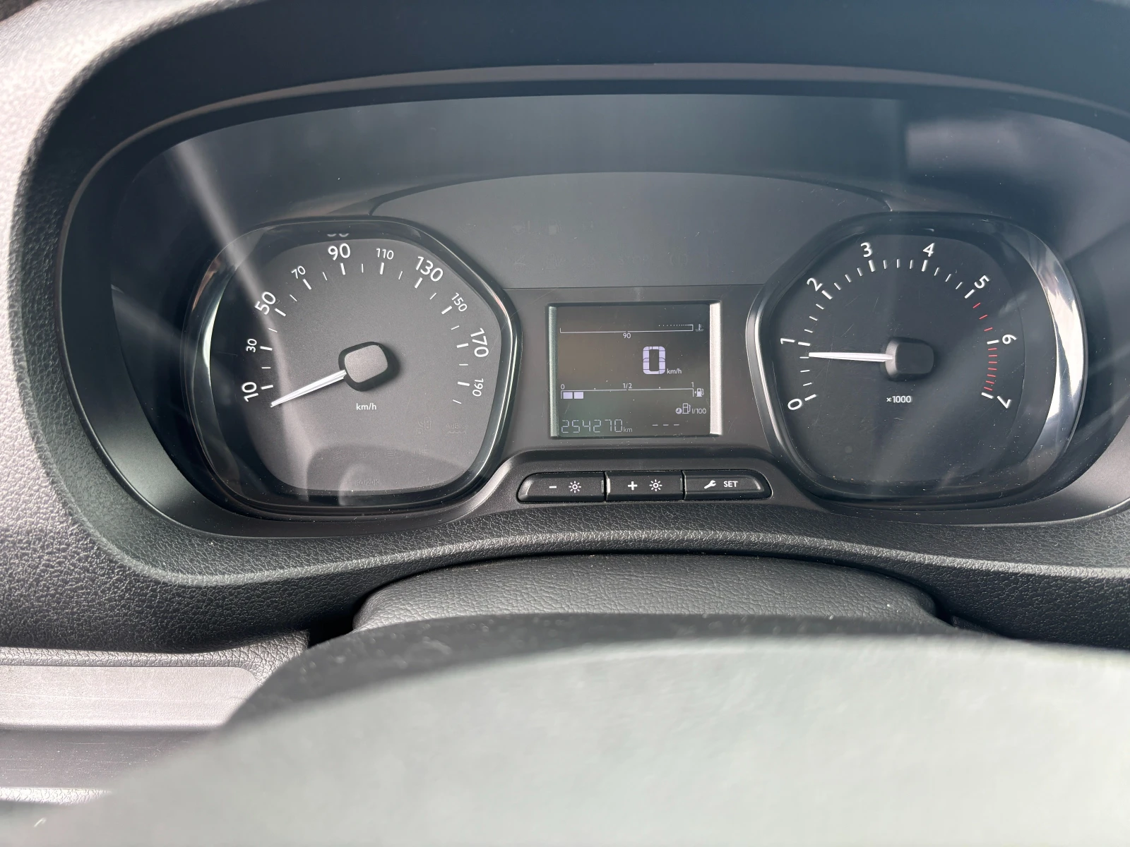 Opel Vivaro | Mobile.bg   12