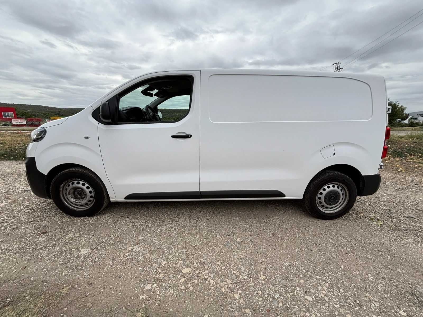 Opel Vivaro  - изображение 4