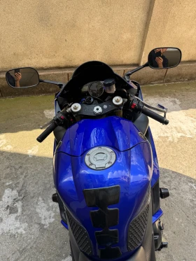 Yamaha YZF-R1 | Mobile.bg    5