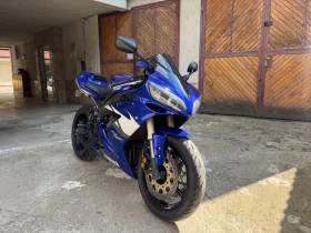  Yamaha YZF-R1