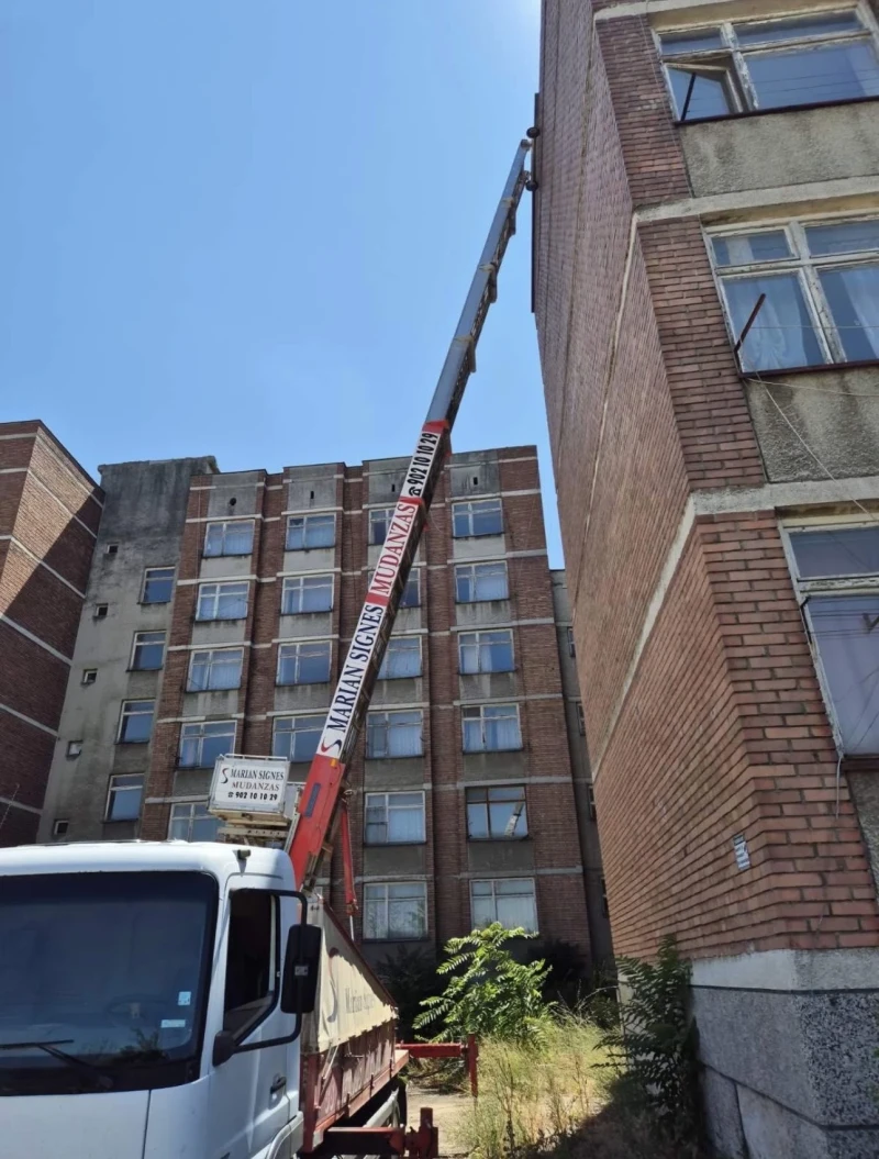 Автовишка Mercedes-Benz, снимка 2 - Индустриална техника - 53013857