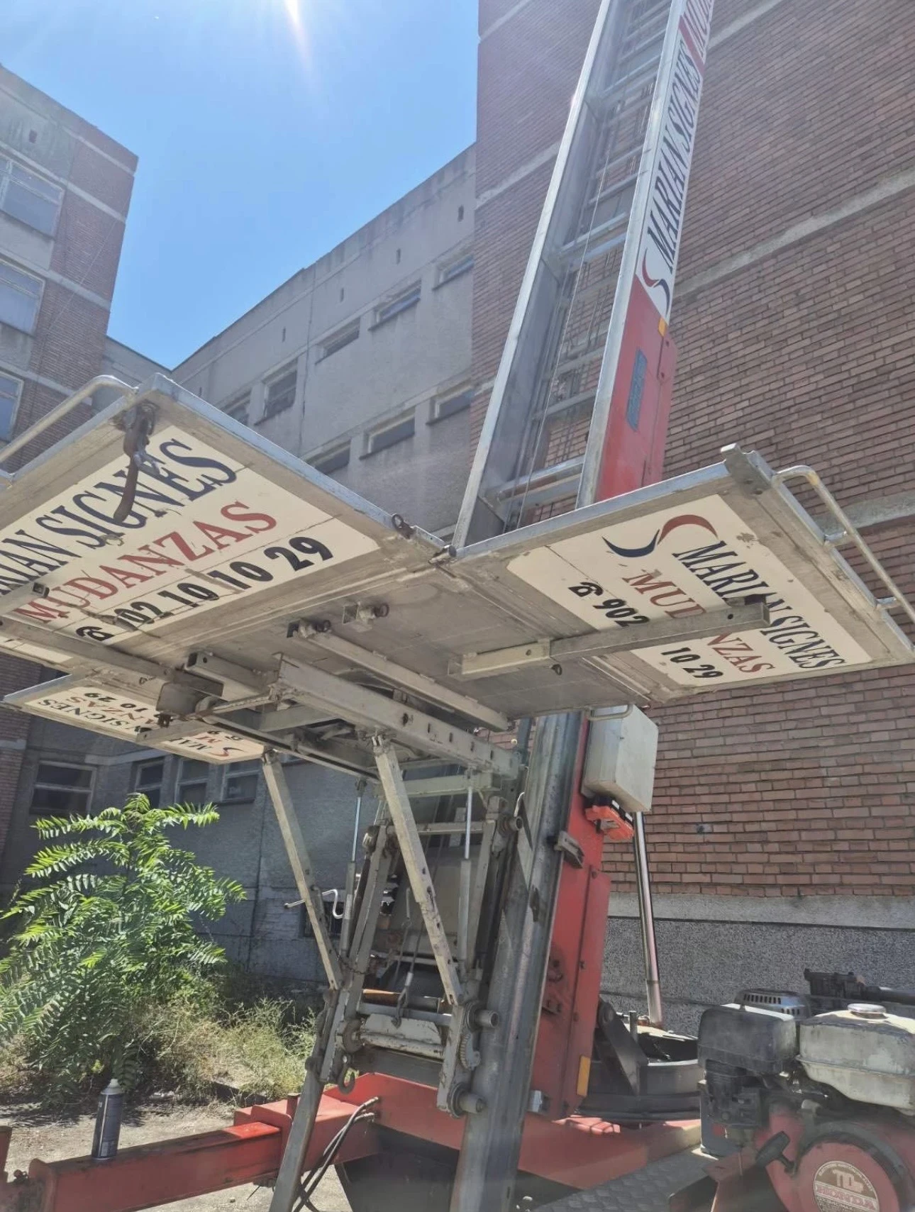 Автовишка Mercedes-Benz  - изображение 7