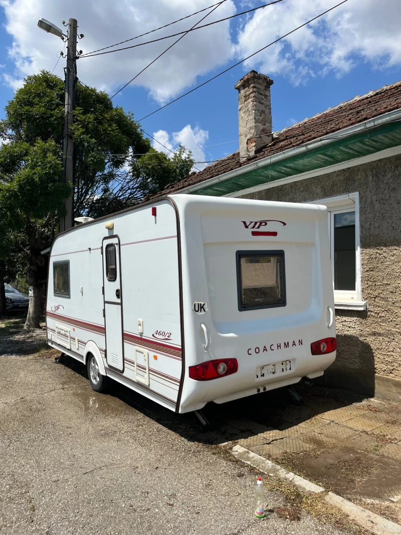 Каравана Coachmen Vip, снимка 2 - Каравани и кемпери - 47728705