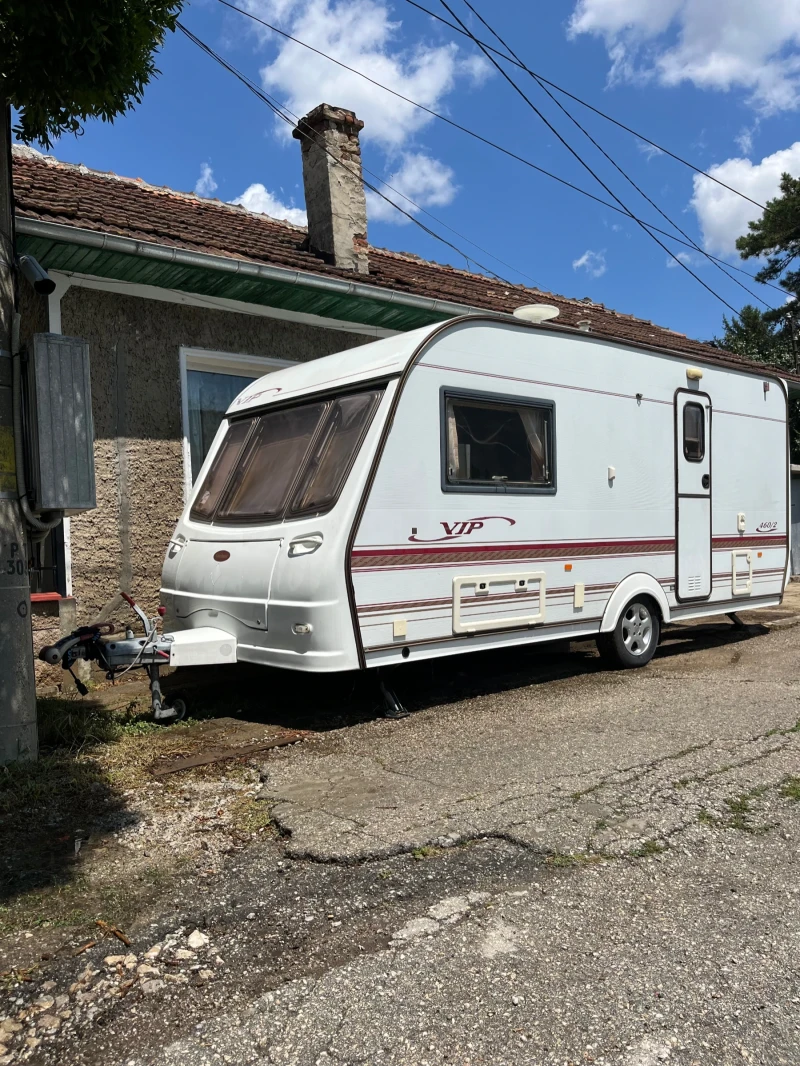 Каравана Coachmen Vip, снимка 1 - Каравани и кемпери - 47728705