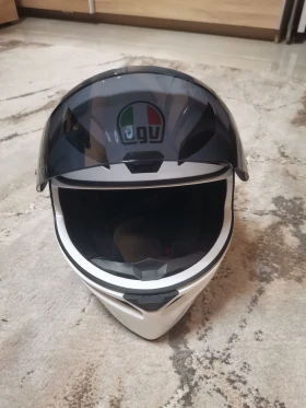 Продавам каска AGV, снимка 4