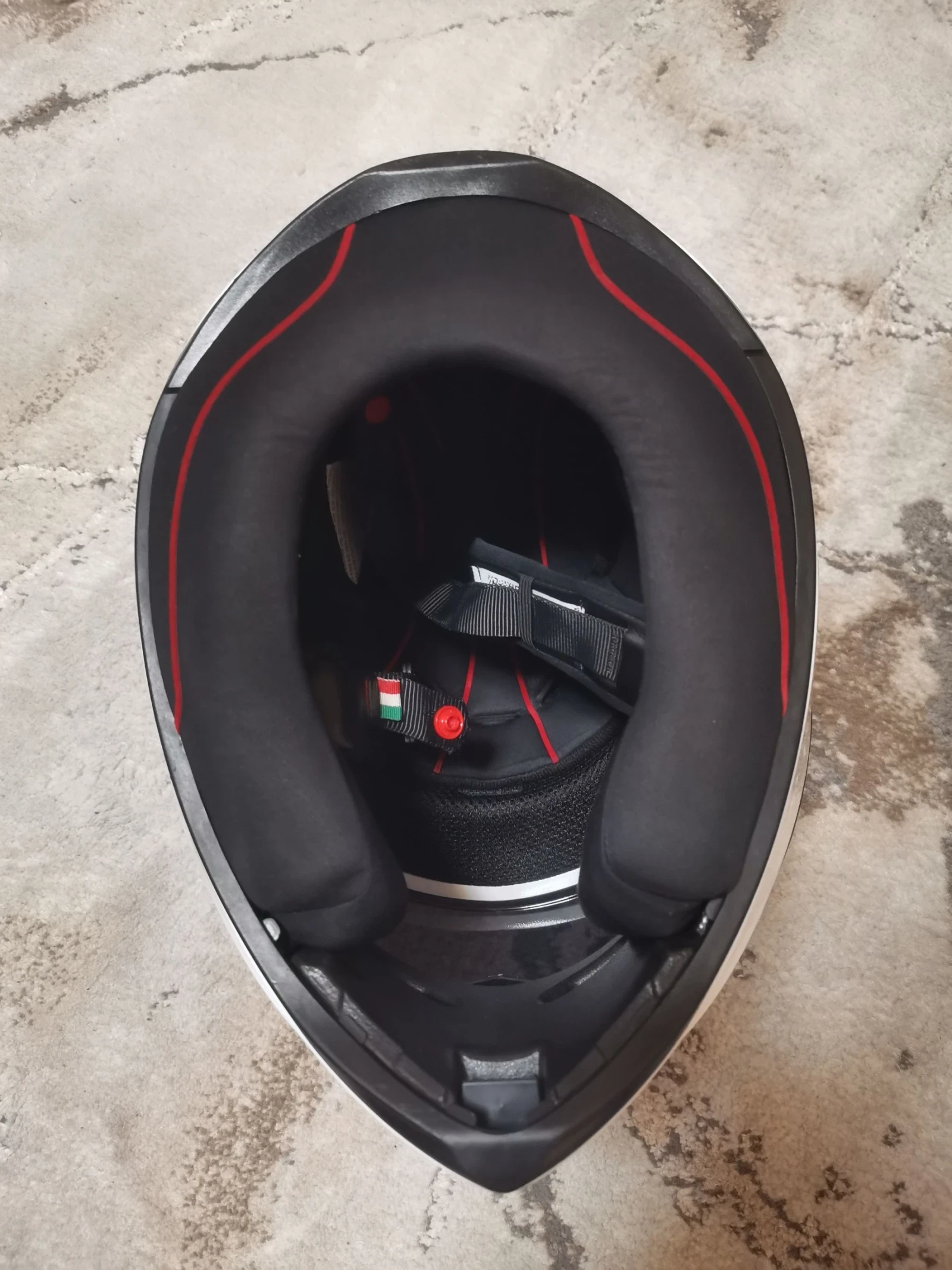 Продавам каска AGV, снимка 8 - Части - 55065424