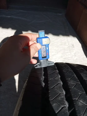 Гуми, снимка 4