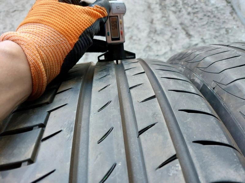 Гуми Летни 225/60R18, снимка 4 - Гуми и джанти - 37107098