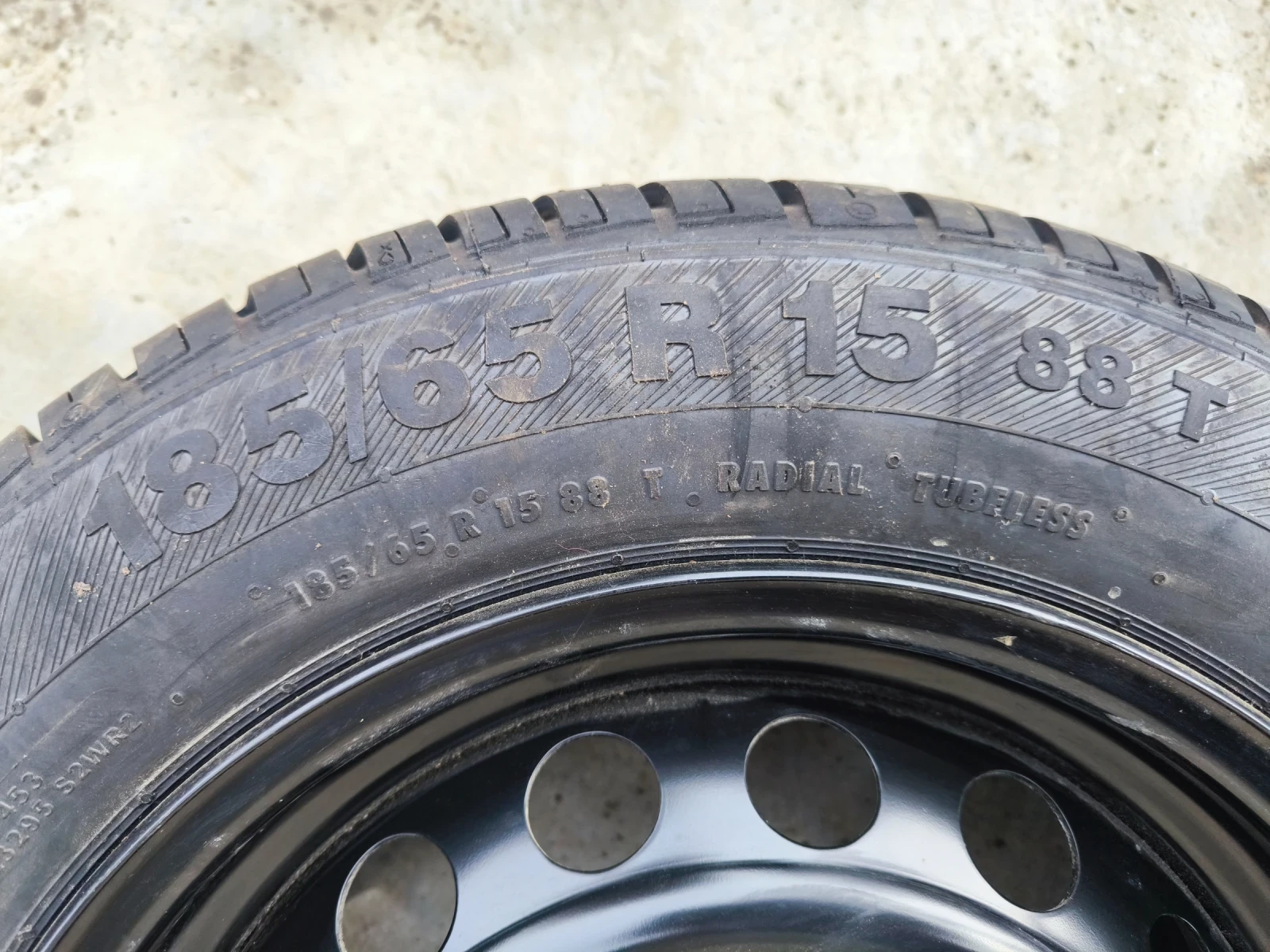 Гуми с джанти Barum 185/65R15, снимка 2 - Гуми и джанти - 53929235