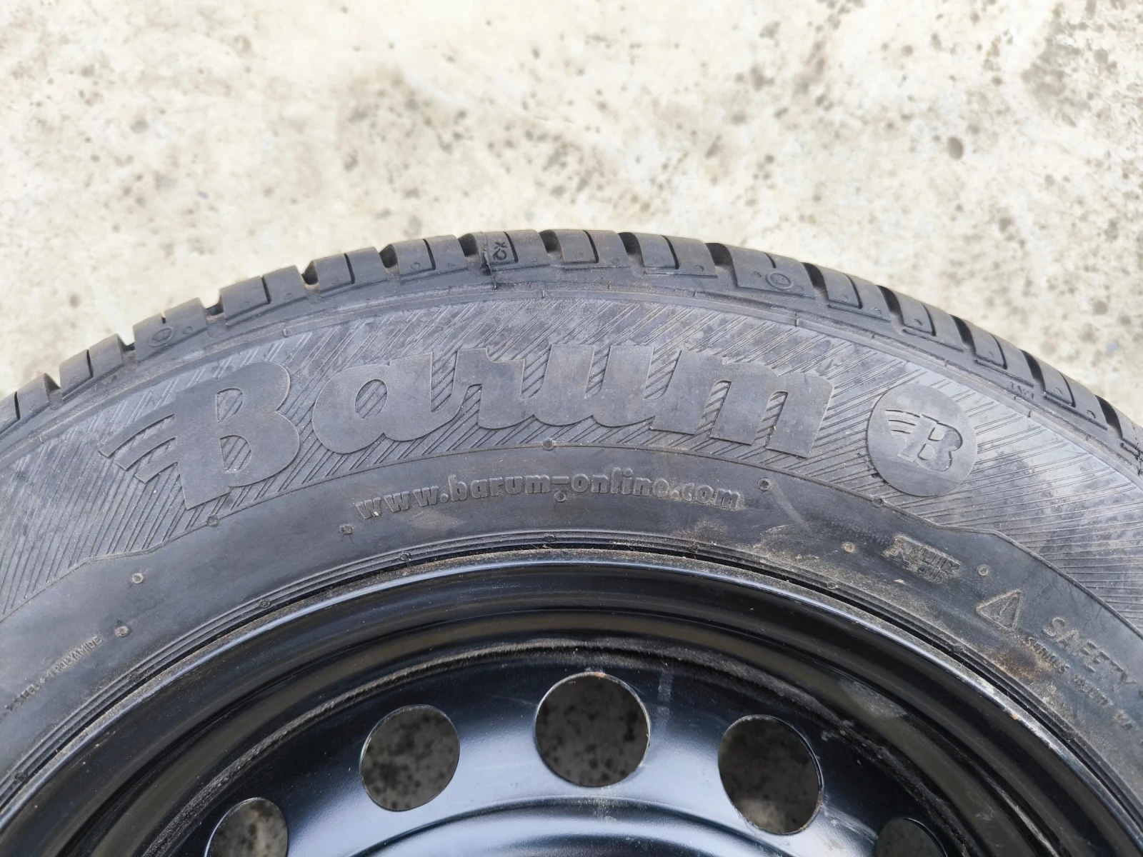 Гуми с джанти Barum 185/65R15, снимка 5 - Гуми и джанти - 53929235