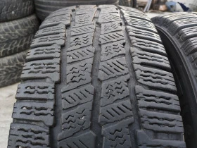 Гуми Зимни 235/65R16, снимка 1 - Гуми и джанти - 44190459