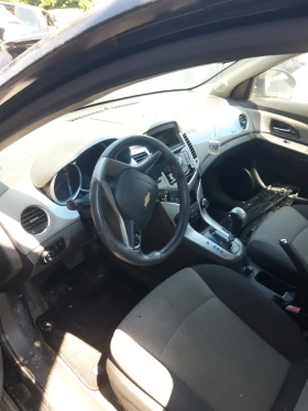 Chevrolet Cruze 1.8benzin НА ЧАСТИ , снимка 6