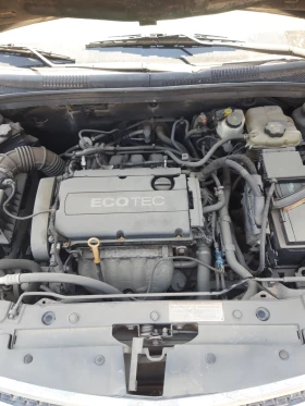 Chevrolet Cruze 1.8benzin НА ЧАСТИ , снимка 7