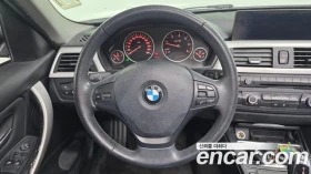 BMW 320, снимка 13
