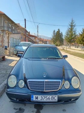  Mercedes-Benz E 270