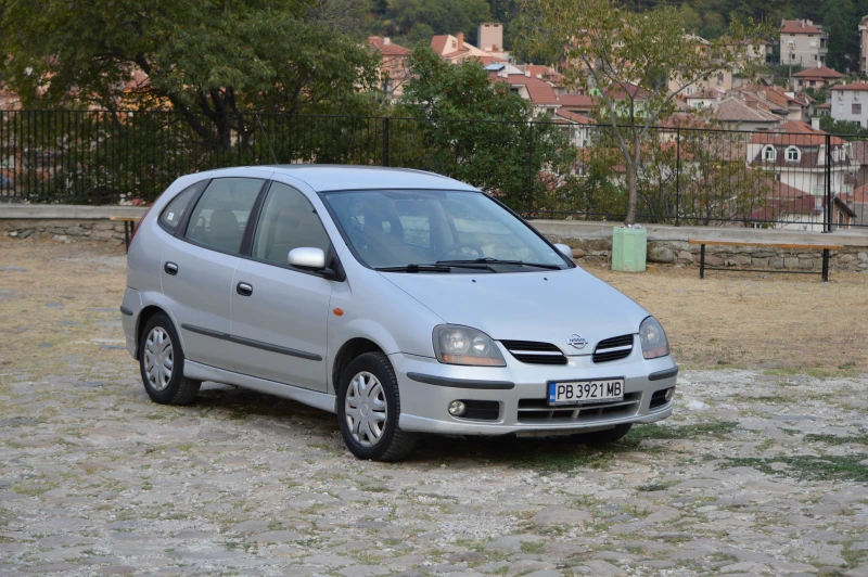 Nissan Almera tino 2.2 DI 114 к.с., снимка 10 - Автомобили и джипове - 47044005